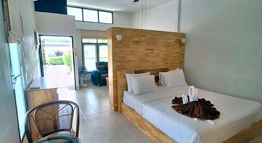 Jungle Village Bungalows 