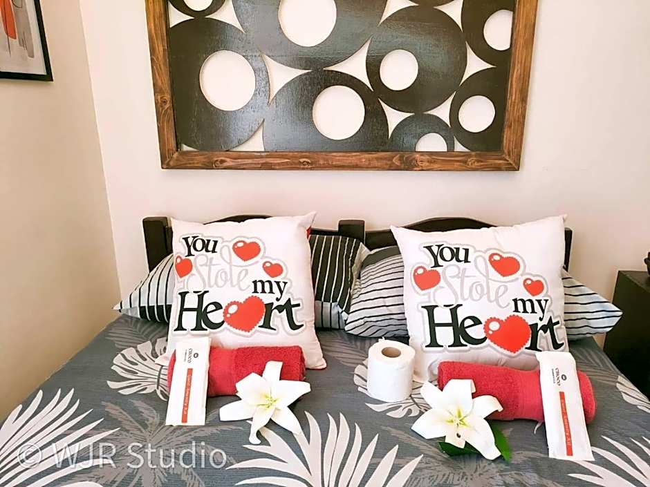 Centropolis Queen Bed Suite- Modern Posh Style