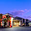 Econo Lodge Inn & Suites