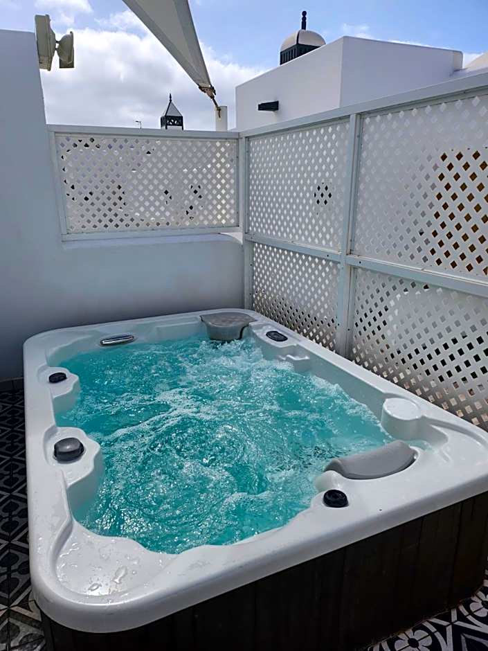 La Concha Boutique Apartments - Adults Only