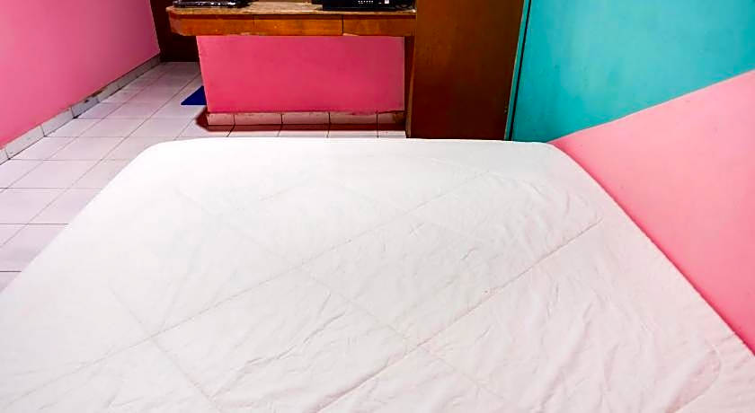 Hotel O Solo Baru Homestay Syariah