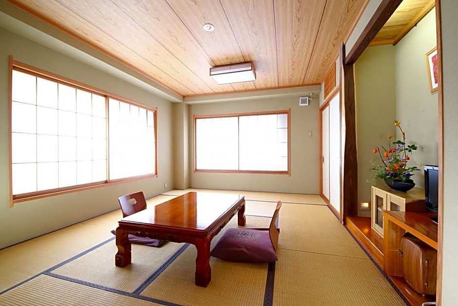 Ryokan Hakura
