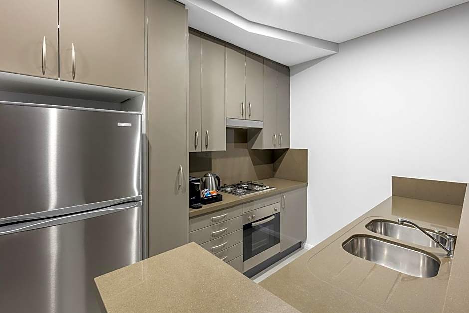 Meriton Suites Kent Street, Sydney