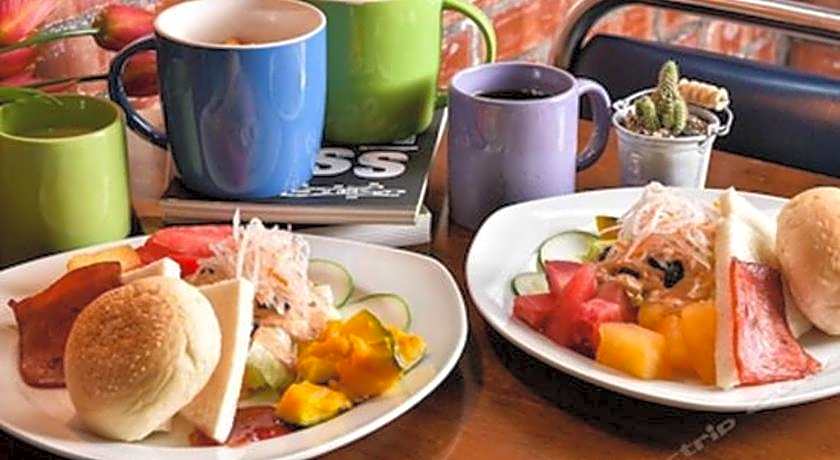 Prince To Travel Hotel