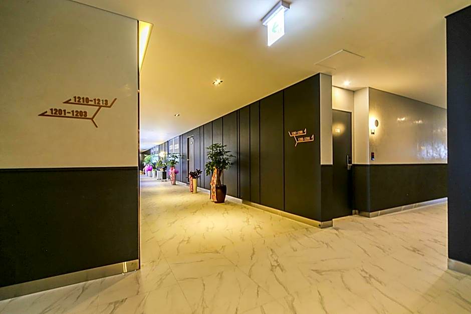 Hotel OU