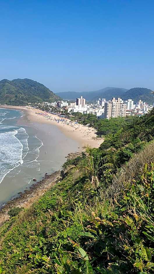 Guarujá - Praia do Tombo - Apartamento