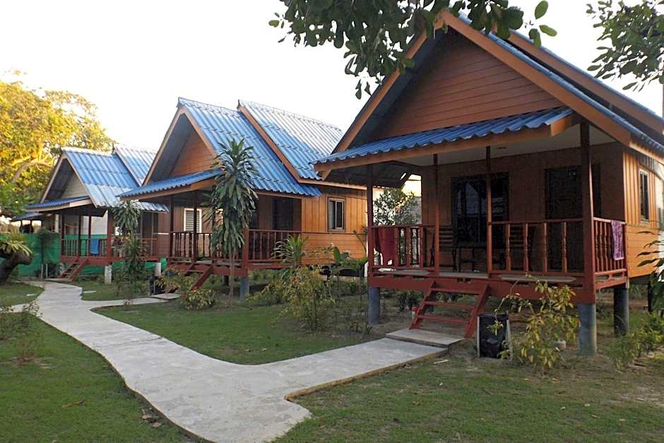 Lanta Sunny House