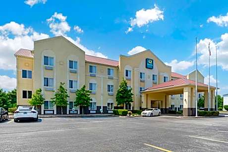 Quality Suites La Grange