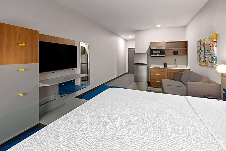 Microtel Inn & Suites by Wyndham Olive Branch