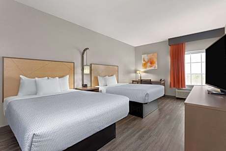 Queen Room with Two Queen Beds - Non-Smoking