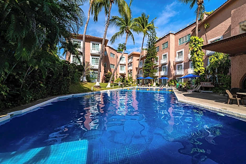 Hotel Castillo Huatulco & Beach Club