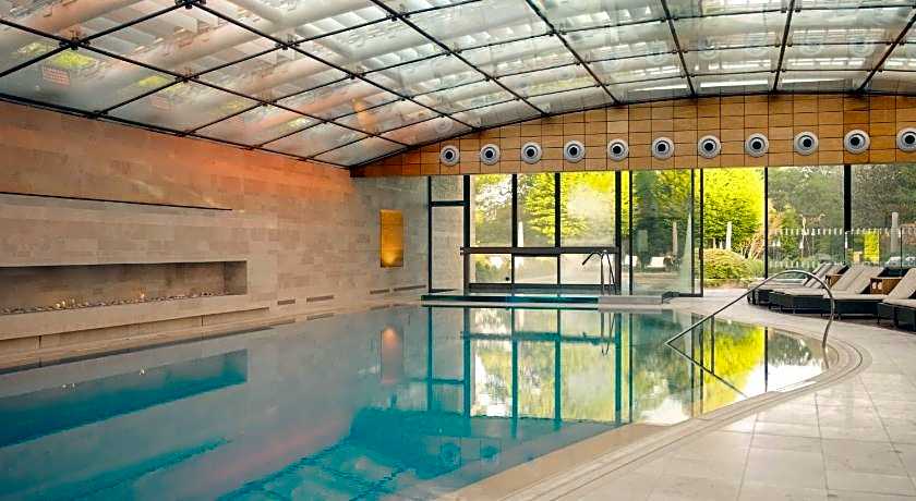 Lucknam Park, Emblems Collection