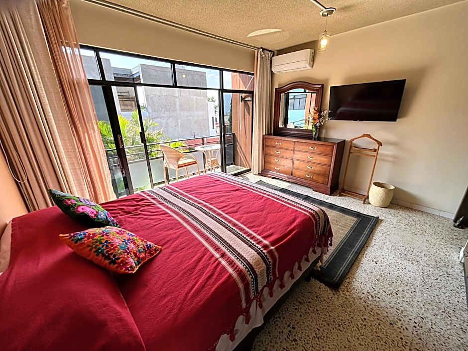 Casa de las Palmas Guest House