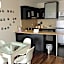 Hotel 104 Art Suites