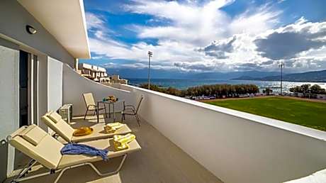 Naiades Marina Hotel