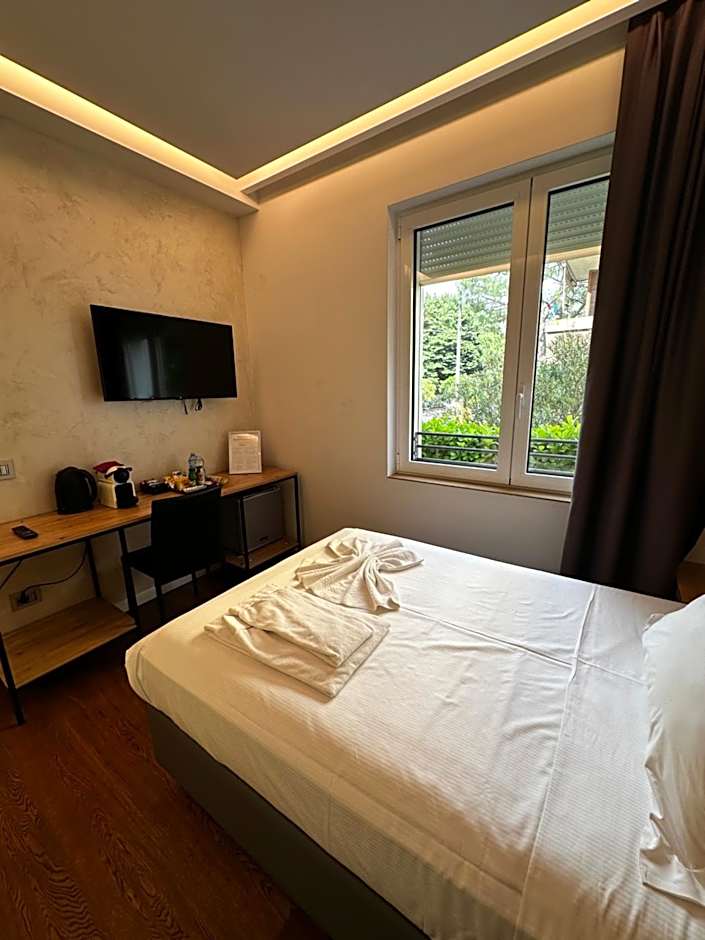 GRANDI 32 Boutique Residence