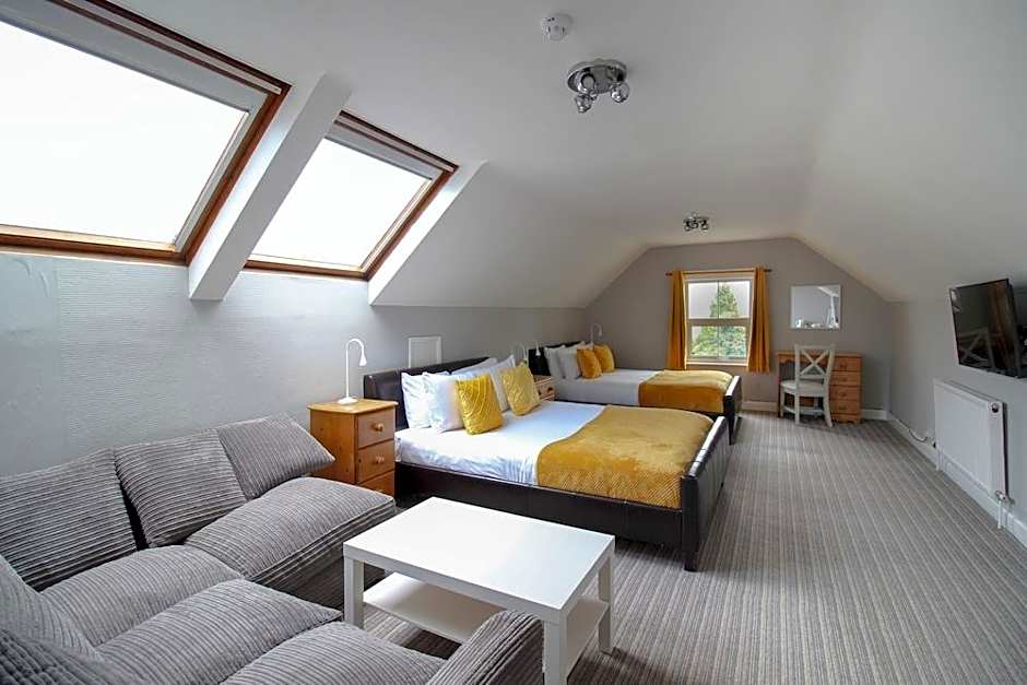 Newton House Hotel