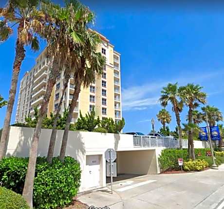 Opus Condominiums