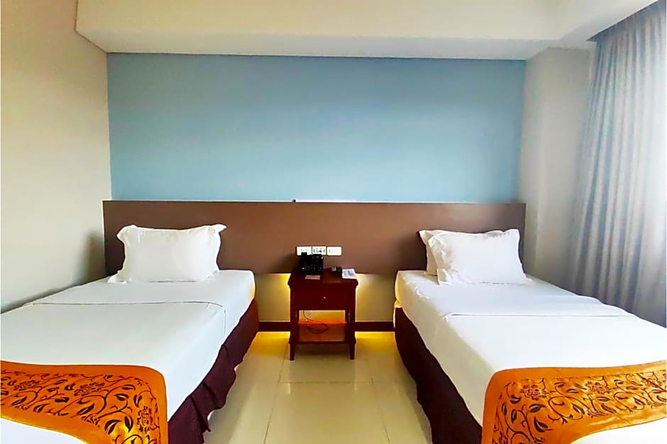 Panorama Summit Hotel