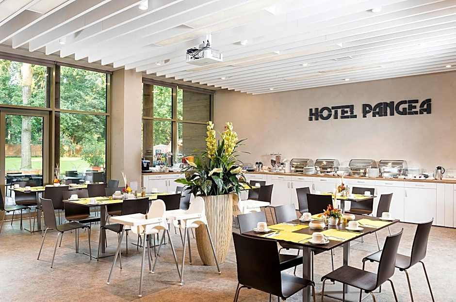 Pangea Hotel