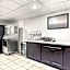 Red Lion Inn & Suites Pontoon Beach