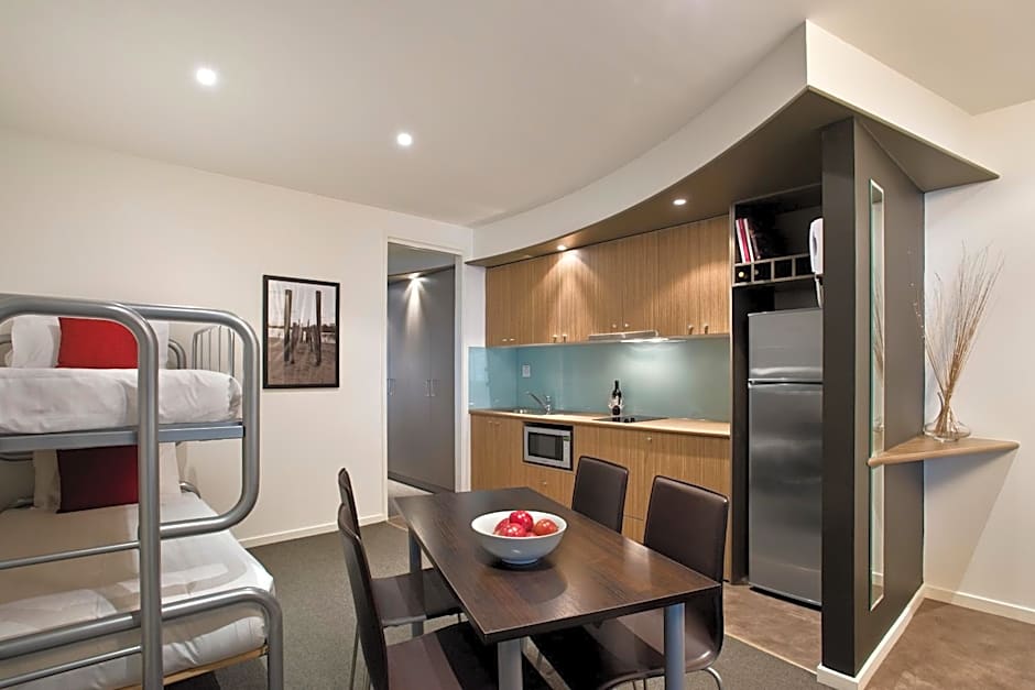 The Waves Apartments