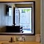 Le Blanc Inn & Suites