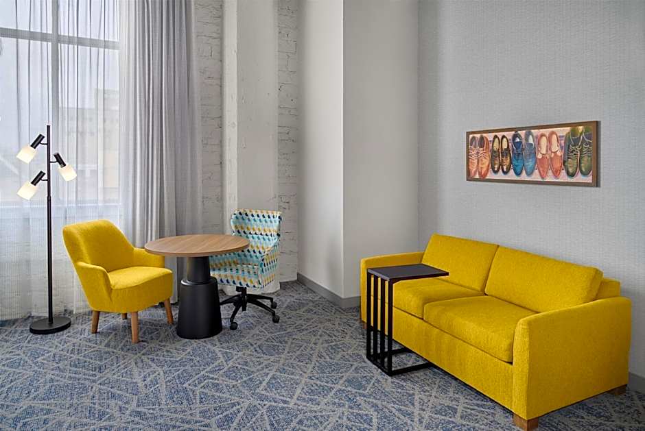 Hampton Inn by Hilton Lincoln Downtown