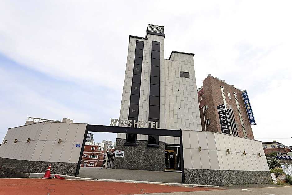 No.25 hotel  Gijangyeonhwari