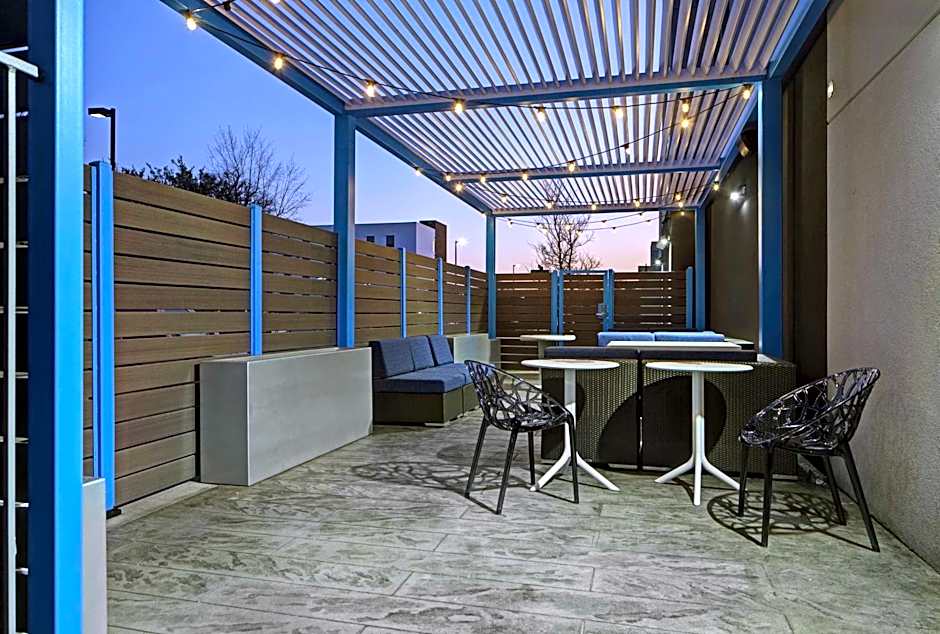 Tru by Hilton Austin Airport, TX