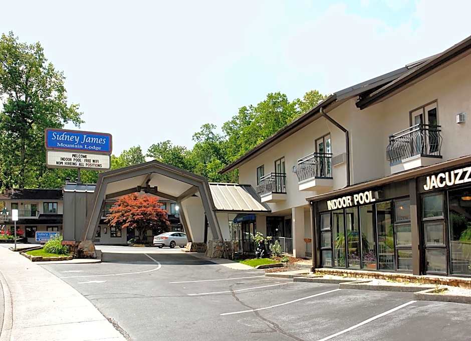 Sidney James Mountain Lodge