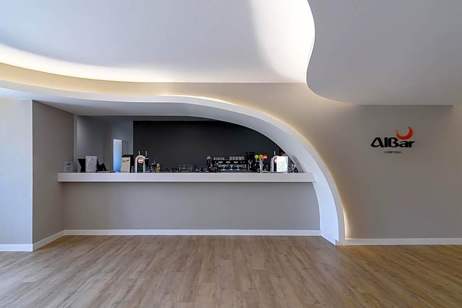 Jupiter Albufeira Hotel - Family & Fun