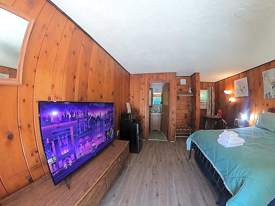 Heart of the Berkshires Motel