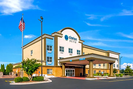 Clarion Pointe Madison-Huntsville