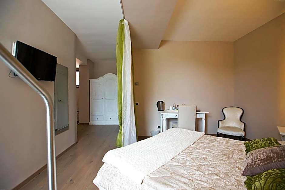Hotel Tiro a Volo
