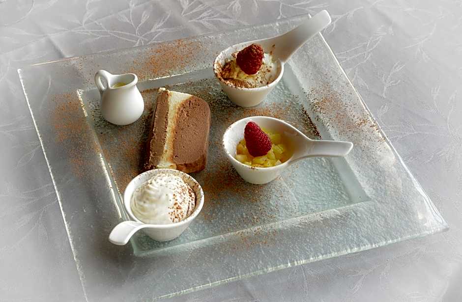 Logis Hôtel et Restaurant du Dauphin