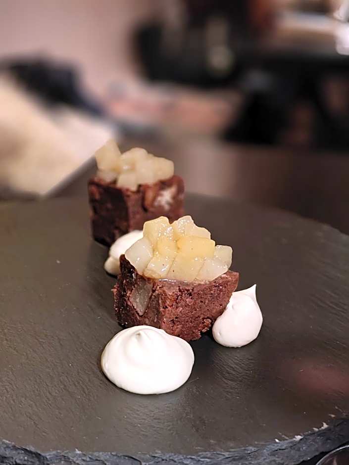 Dandelion Como Suites & Park