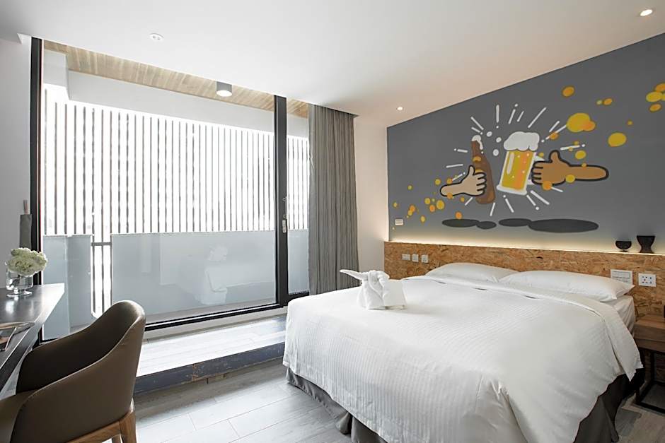 Hotel Initial-Beer