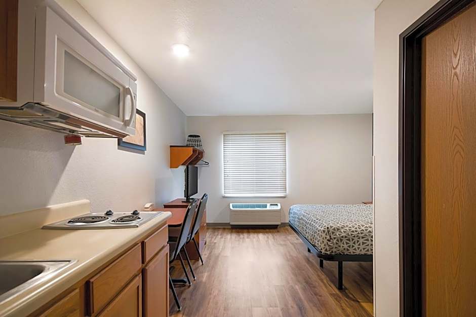 Photo 1 of 8 of 1 Queen Bed Suite
