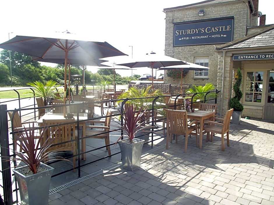 Sturdy`s Castle - Historic Coaching Inn near Blenheim Palace, Oxfordshire