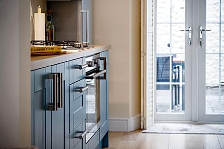 Park Place - 2 Bedroom Apartment - Tenby