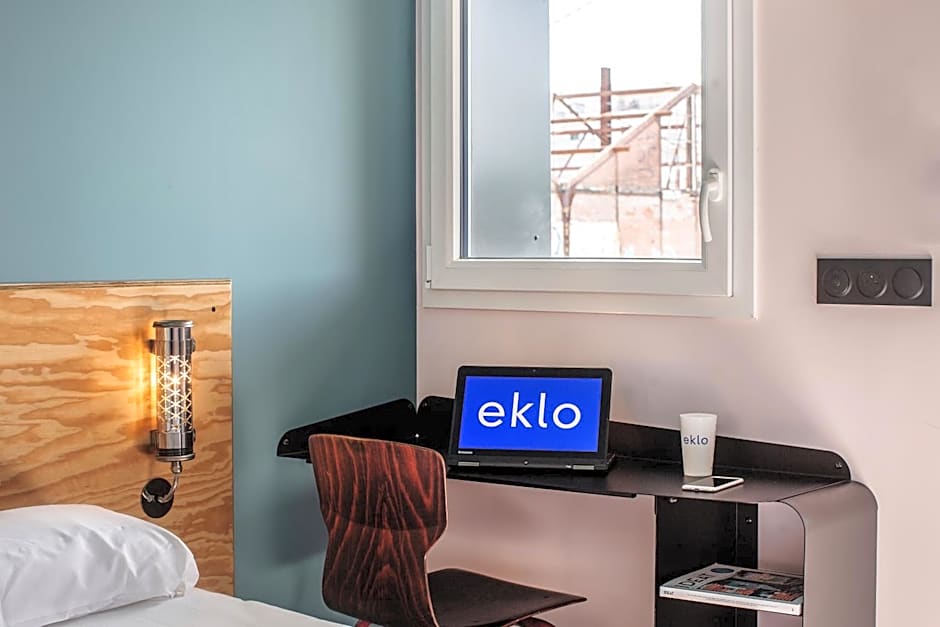 Eklo Paris Roissy CDG Airport