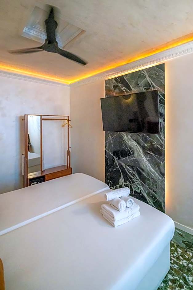 Abalu Boutique & Design Hotel