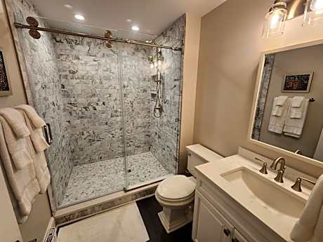 Deluxe Double Room with Bath