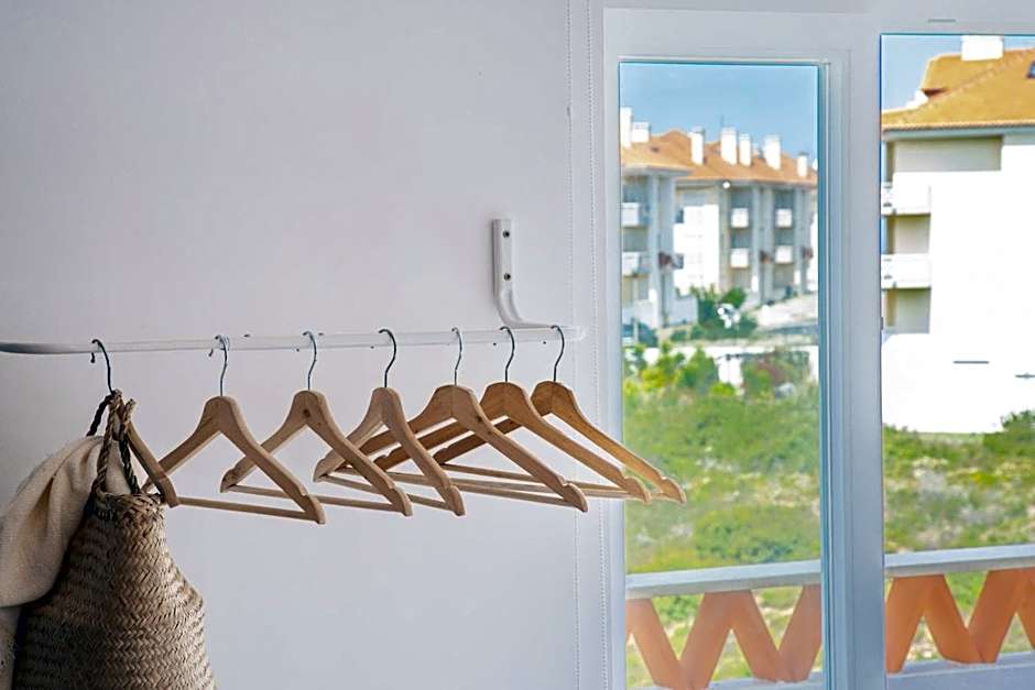 Surf Yoga Ericeira Guest House