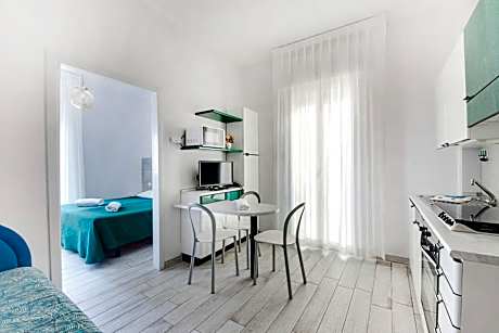 One-Bedroom Apartment (3 Adults)