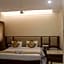 Hotel Saratharajans
