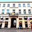 Chmielna 5 Rooms & Apartments