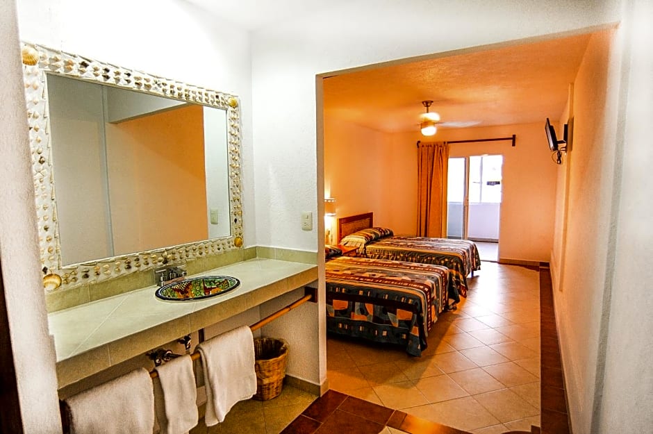 Hotel Suites Ixtapa Plaza