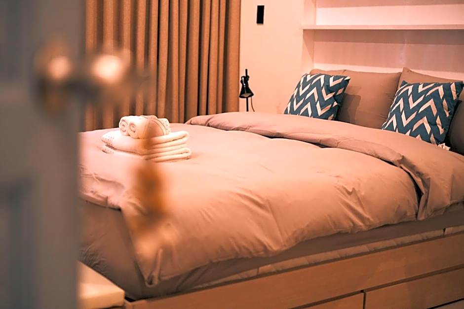 Ma-TaÔ またお Café & hostel